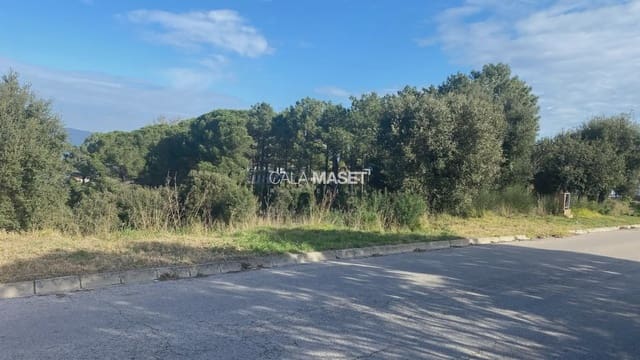 Building Plot for sale in Castell d'Aro, Castell-Platja d'Aro - € 240,000 (Ref: 9890852)