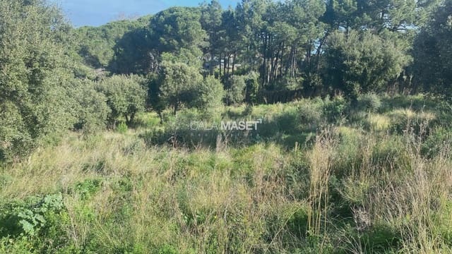 Building Plot for sale in Castell d'Aro, Castell-Platja d'Aro - € 240,000 (Ref: 9890852)