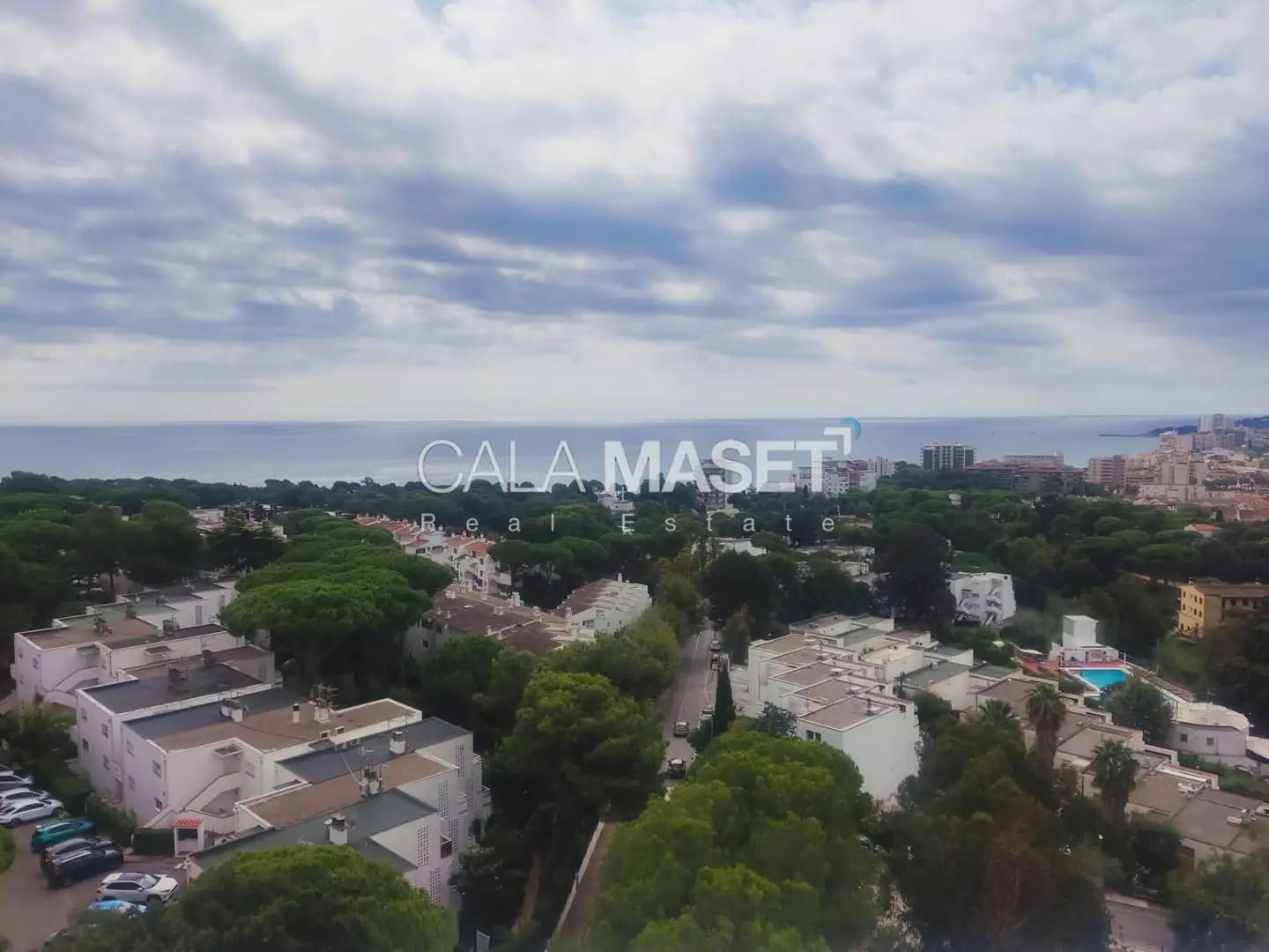 1 bedroom Apartment for sale in Platja d'Aro with garage - € 195,000 (Ref: 9890854)