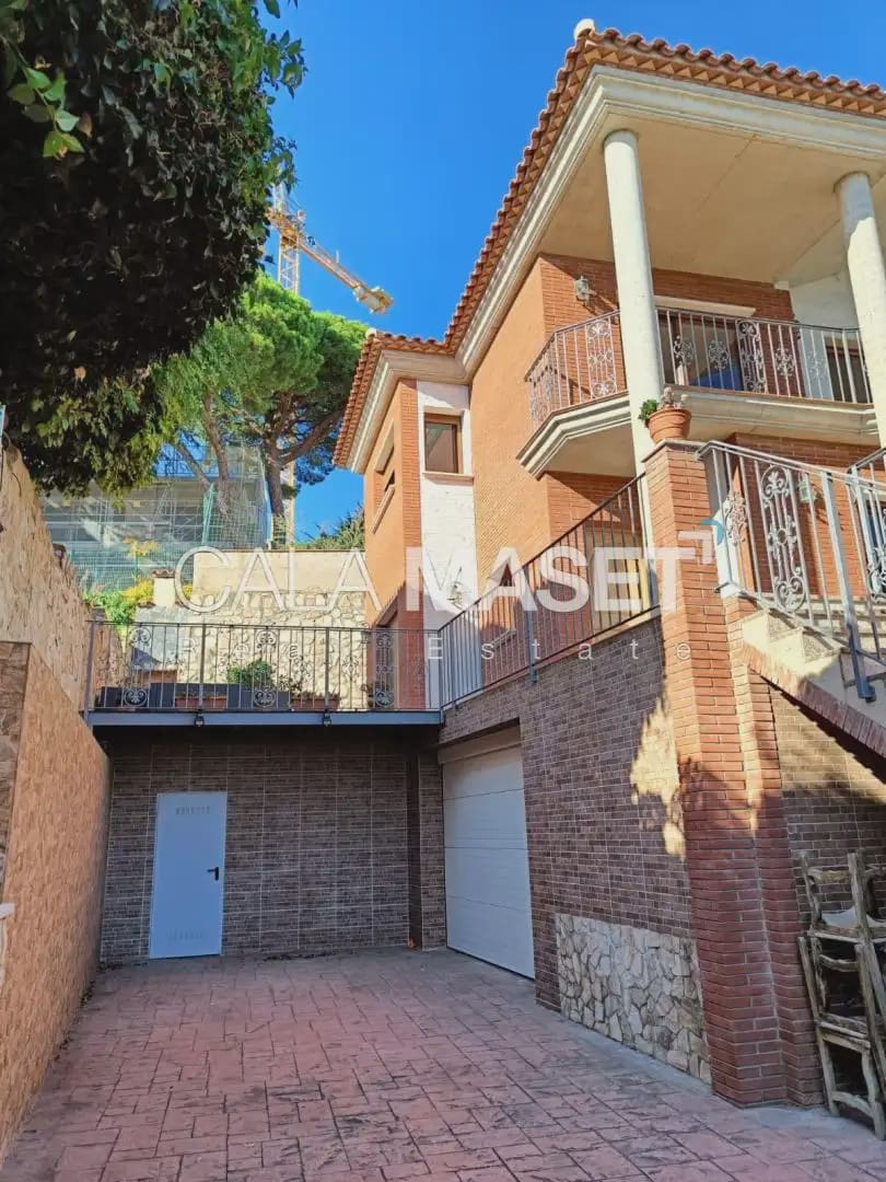4 soverom Villa til salgs i Platja d'Aro med garasje - € 1 120 000 (Ref: 9890855)