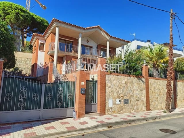 4 soverom Villa til salgs i Platja d'Aro, Castell-Platja d'Aro med garasje - € 1 120 000 (Ref: 9890855)