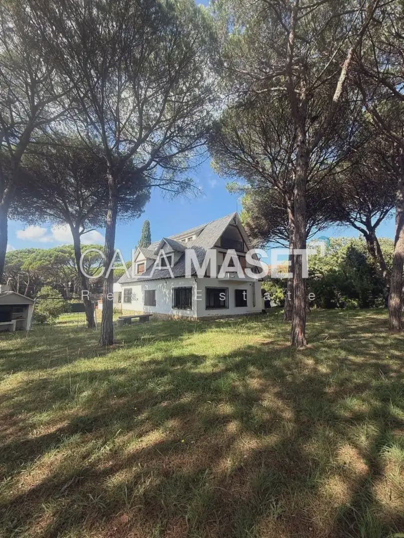 6 camera da letto Villa in vendita in Vidreres con garage - 585.000 € (Rif: 9890856)