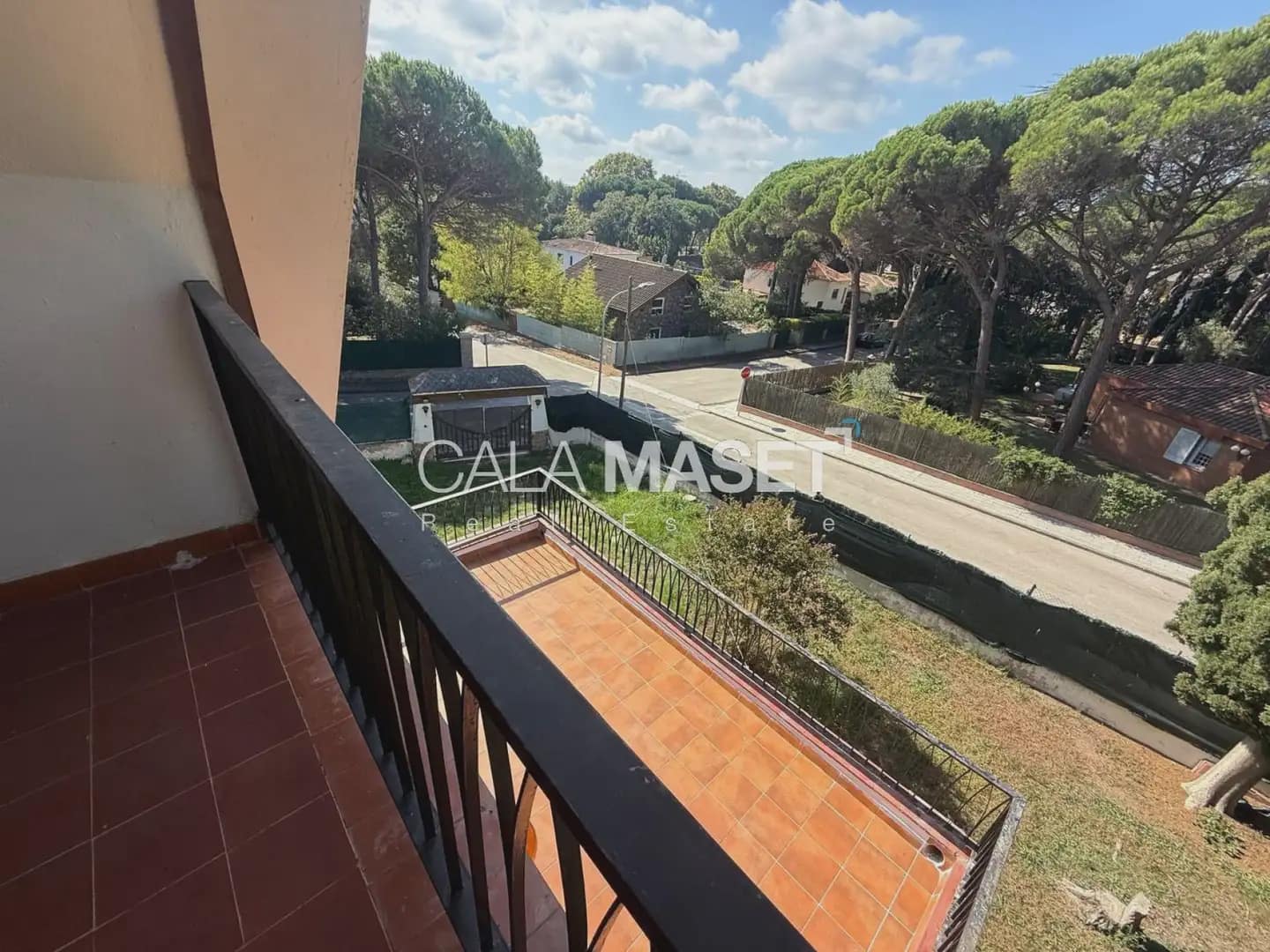 6 camera da letto Villa in vendita in Vidreres con garage - 585.000 € (Rif: 9890856)