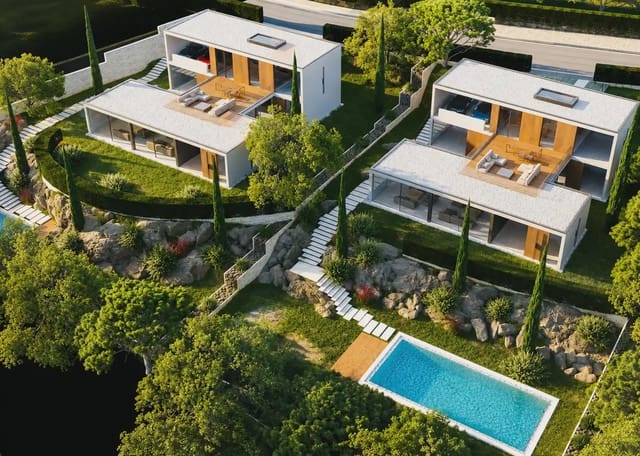 Chalet de 4 habitaciones en Calonge i Sant Antoni en venta con piscina garaje - 2.600.000 € (Ref: 9890857)