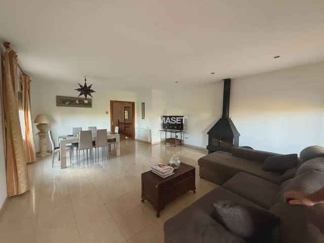Chalet de 4 habitaciones en Calonge i Sant Antoni en venta con piscina garaje - 660.000 € (Ref: 9890860)