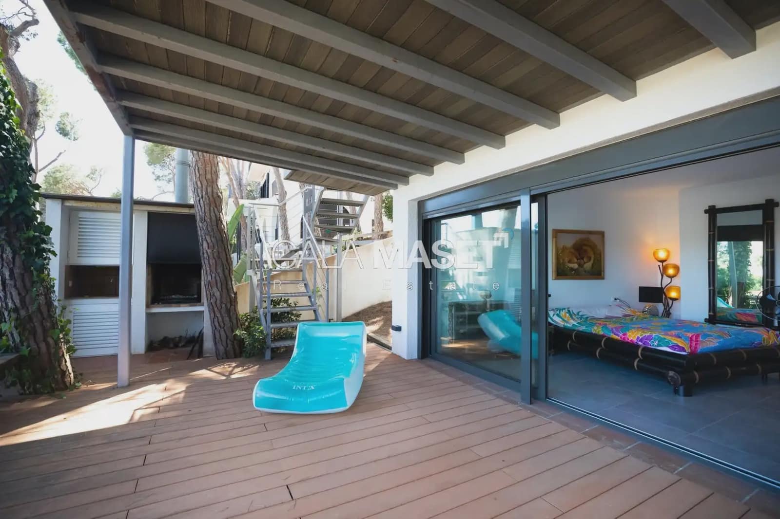 5 bedroom Villa for sale in Castell d'Aro with garage - € 950,000 (Ref: 9890861)