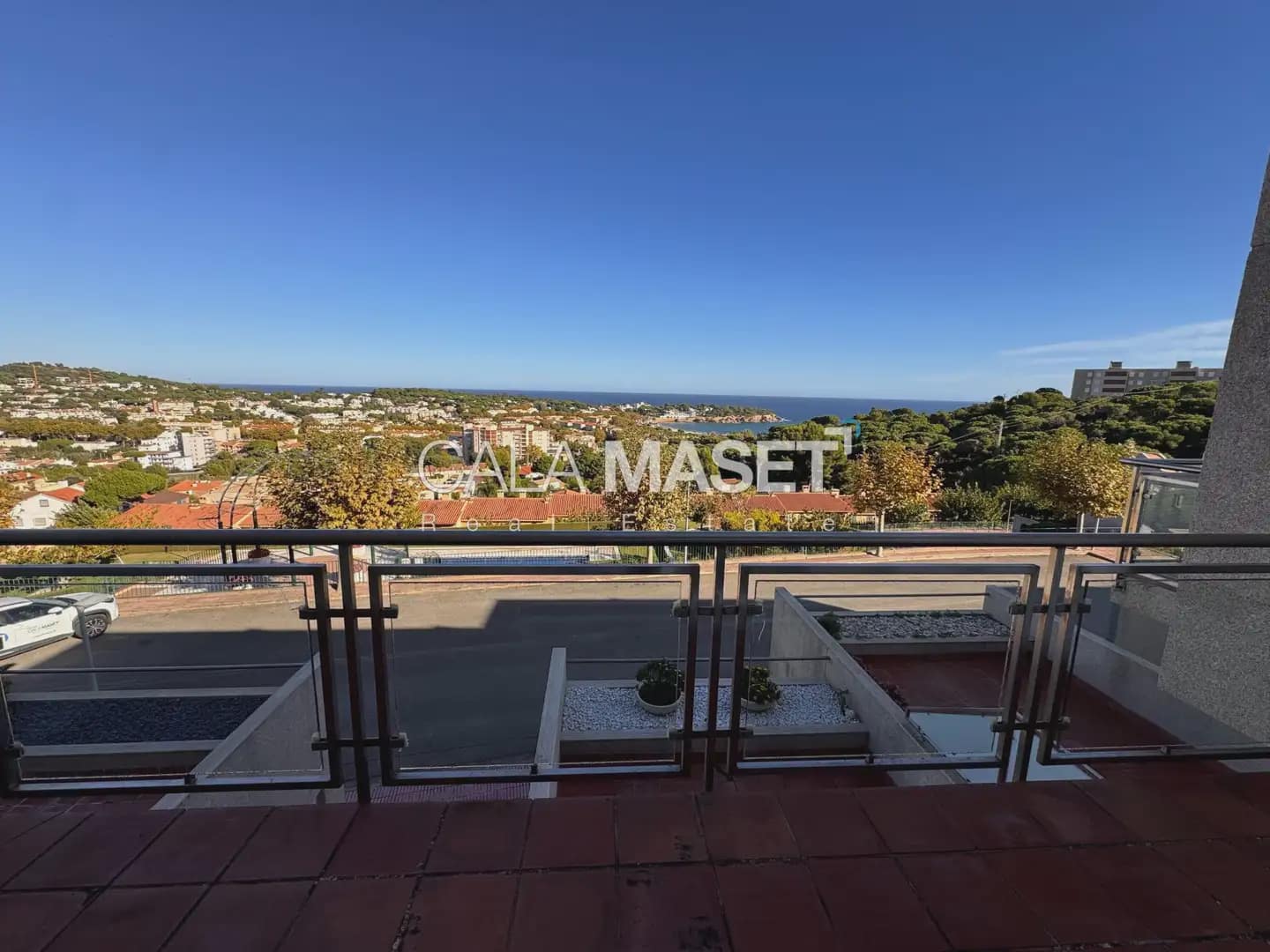 3 makuuhuone Rivitalo myytävänä paikassa Sant Feliu de Guixols mukana 
autotalli - 625 000 € (Ref: 9890862)