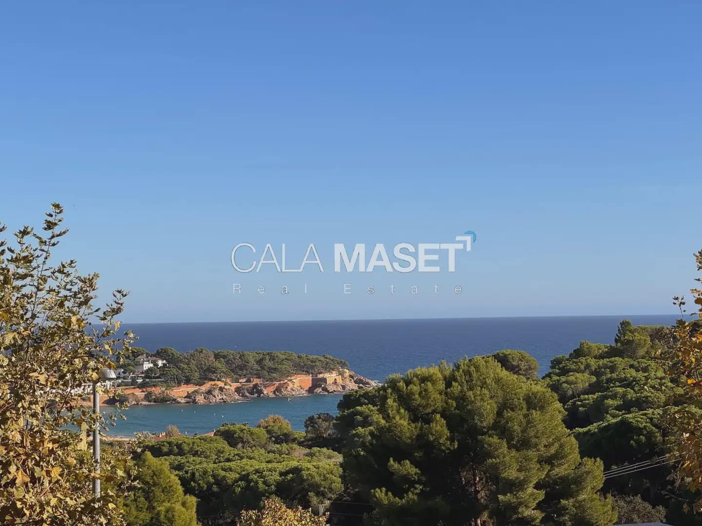 3 makuuhuone Rivitalo myytävänä paikassa Sant Feliu de Guixols mukana 
autotalli - 625 000 € (Ref: 9890862)