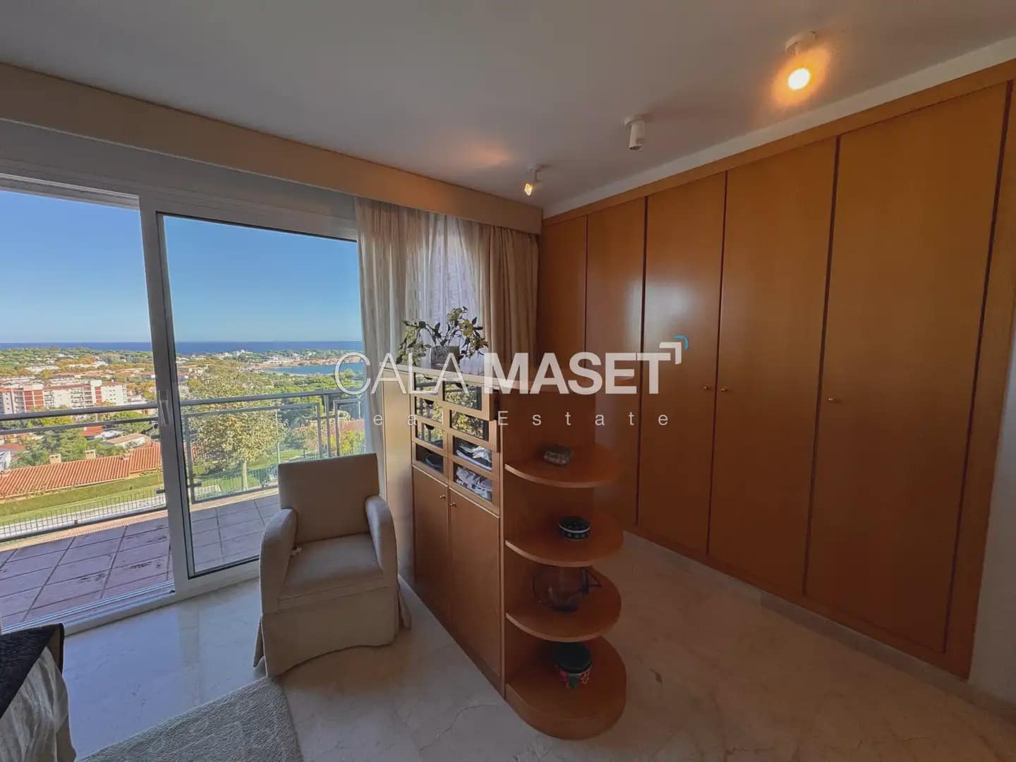 3 makuuhuone Rivitalo myytävänä paikassa Sant Feliu de Guixols mukana 
autotalli - 625 000 € (Ref: 9890862)
