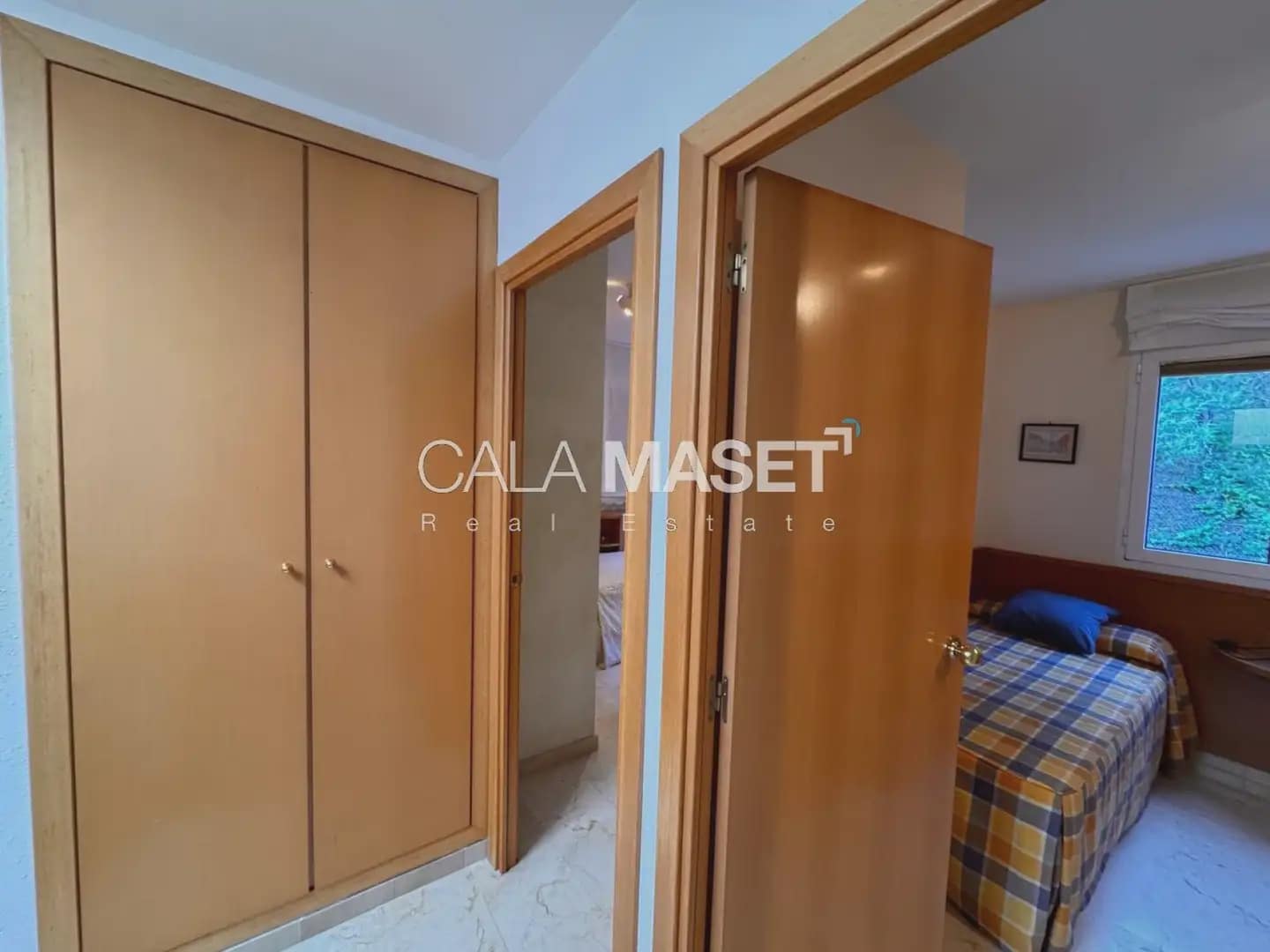 3 makuuhuone Rivitalo myytävänä paikassa Sant Feliu de Guixols mukana 
autotalli - 625 000 € (Ref: 9890862)