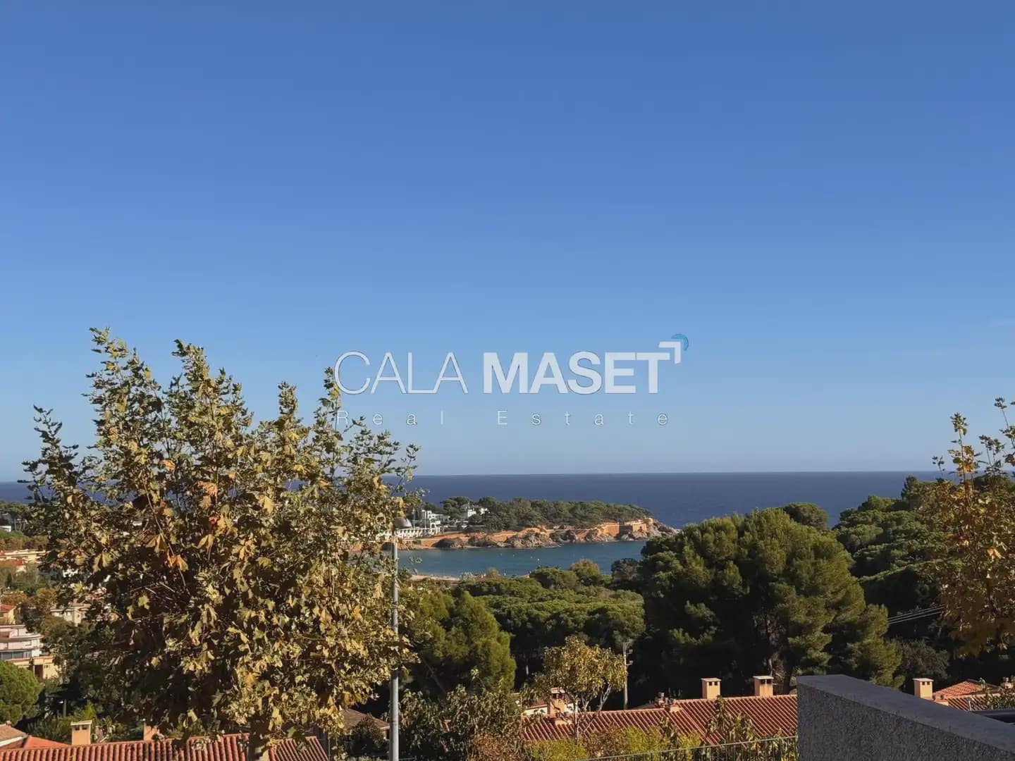3 makuuhuone Rivitalo myytävänä paikassa Sant Feliu de Guixols mukana 
autotalli - 625 000 € (Ref: 9890862)