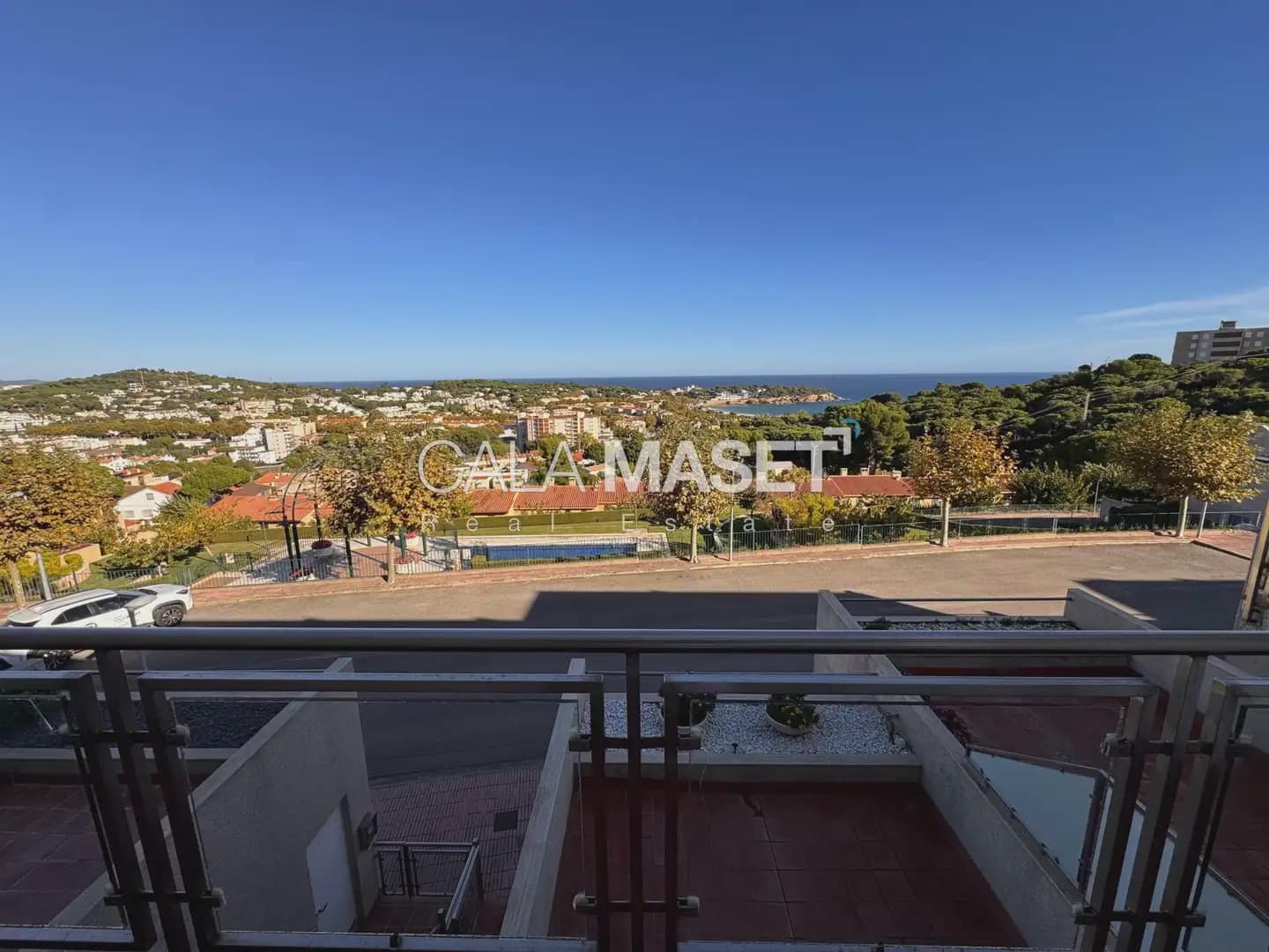 3 makuuhuone Rivitalo myytävänä paikassa Sant Feliu de Guixols mukana 
autotalli - 625 000 € (Ref: 9890862)