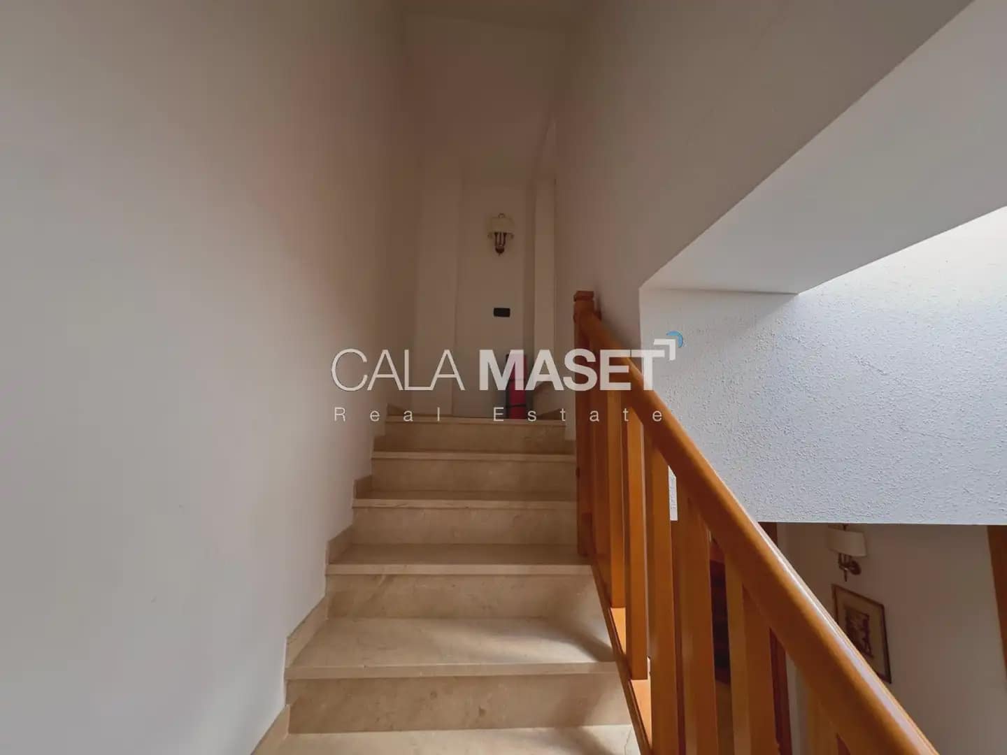 3 makuuhuone Rivitalo myytävänä paikassa Sant Feliu de Guixols mukana 
autotalli - 625 000 € (Ref: 9890862)