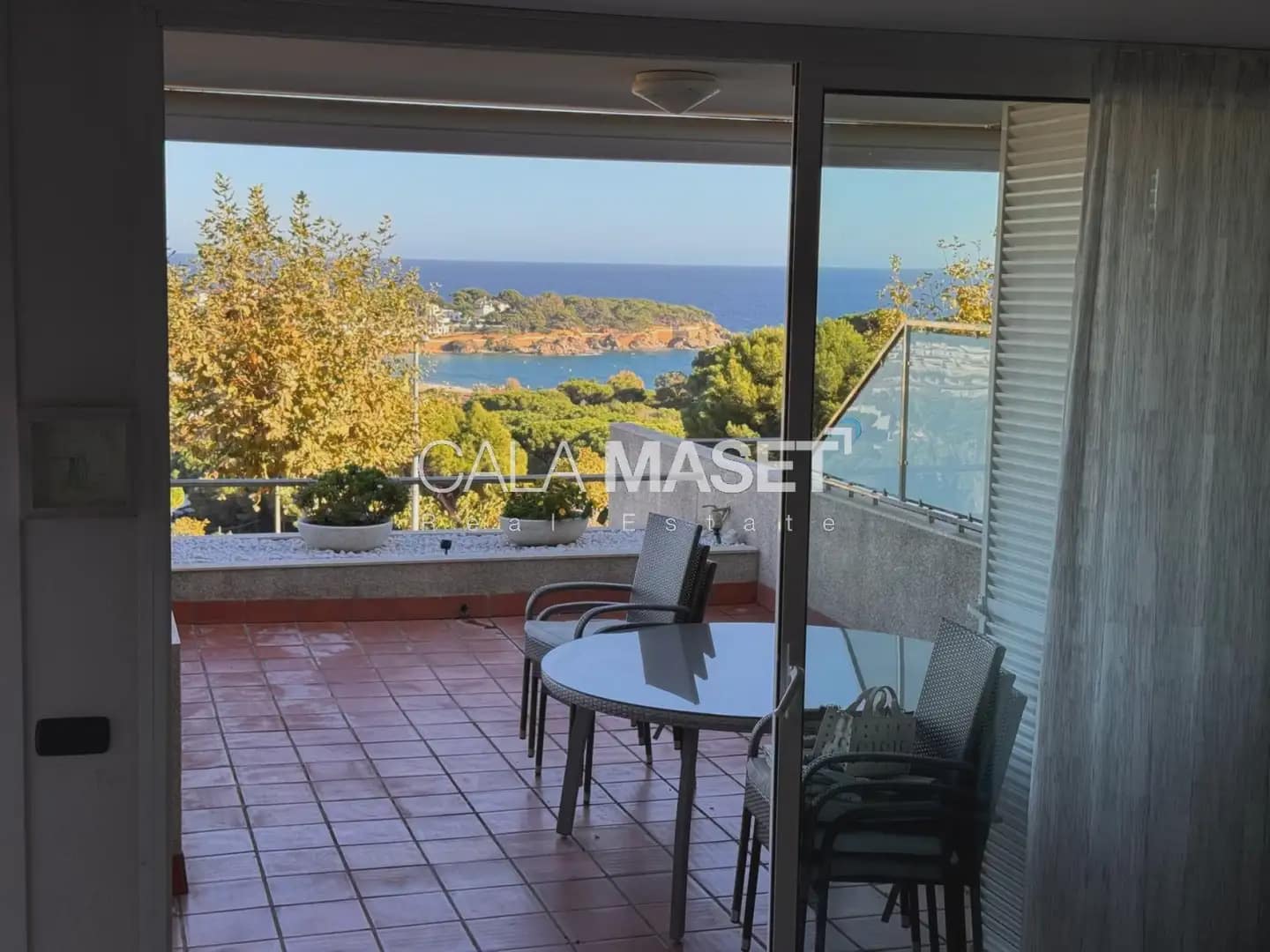 3 makuuhuone Rivitalo myytävänä paikassa Sant Feliu de Guixols mukana 
autotalli - 625 000 € (Ref: 9890862)