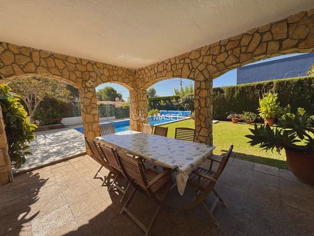 5 sovrum Villa till salu i S'Agaro, Castell-Platja d'Aro med pool garage - 820 000 € (Ref: 9890863)