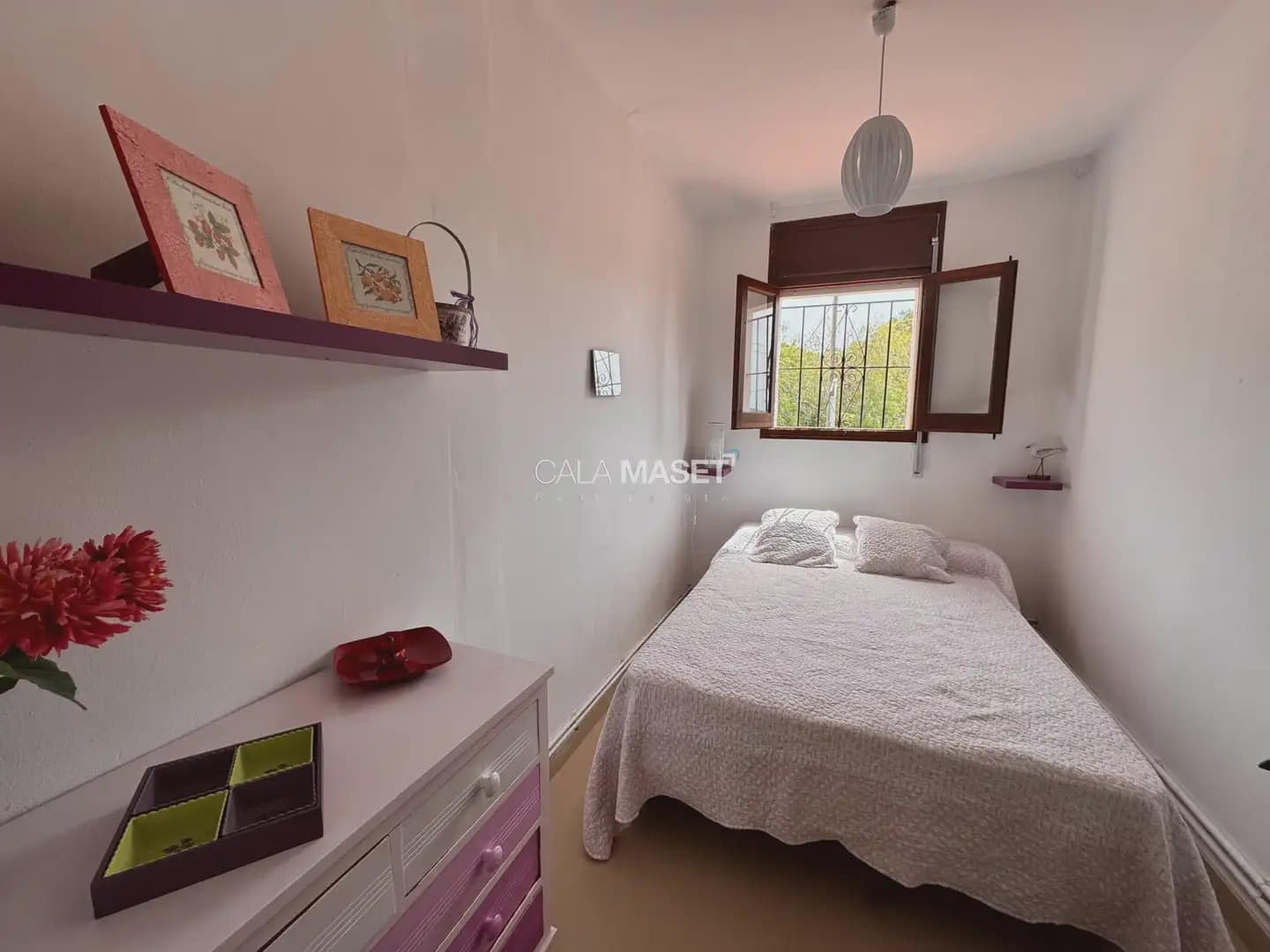 5 sovrum Villa till salu i S'Agaro med pool garage - 820 000 € (Ref: 9890863)