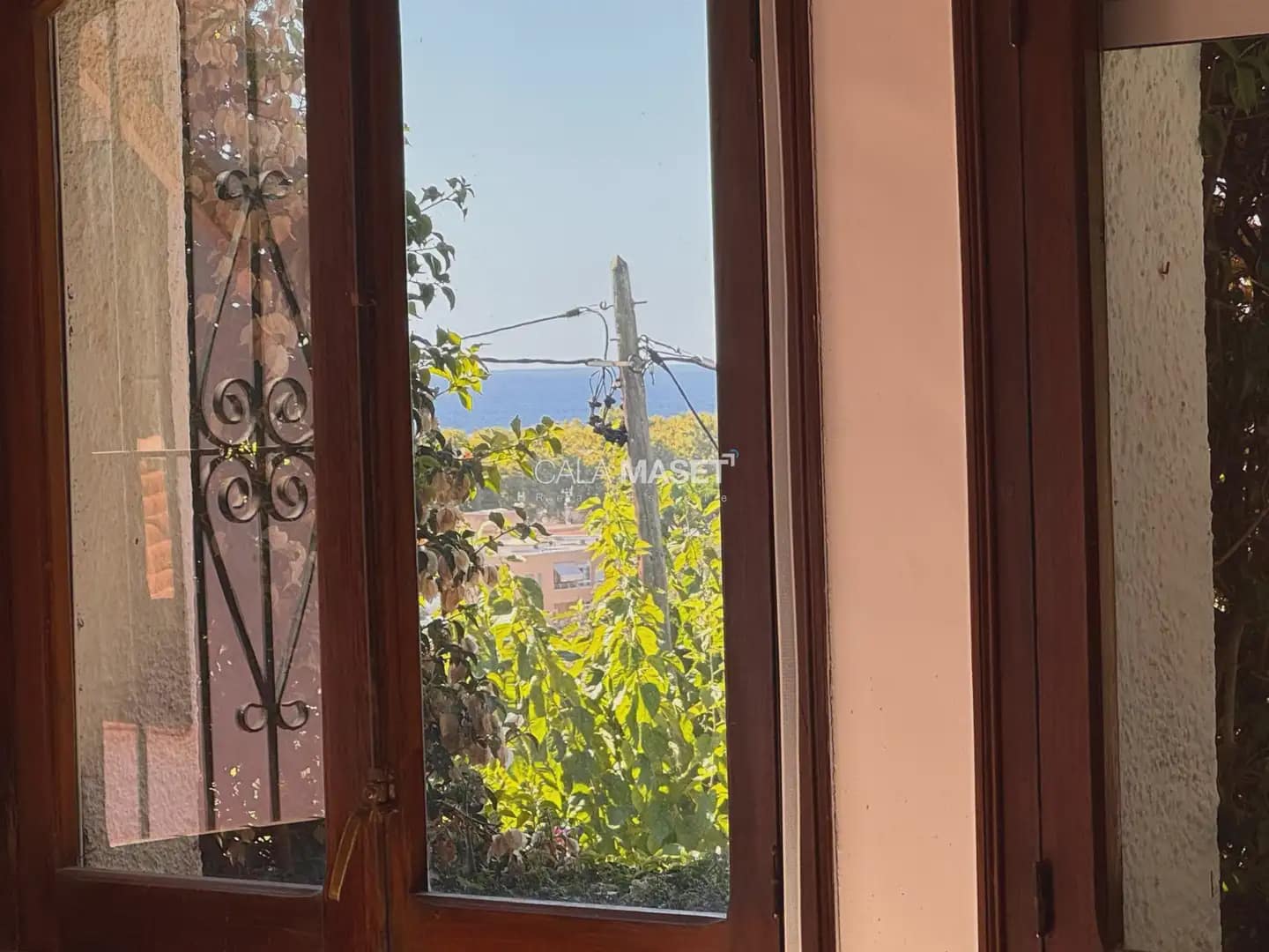 5 sovrum Villa till salu i S'Agaro med pool garage - 820 000 € (Ref: 9890863)