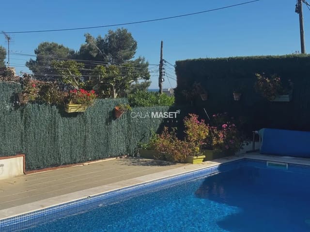 5 sovrum Villa till salu i S'Agaro, Castell-Platja d'Aro med pool garage - 820 000 € (Ref: 9890863)