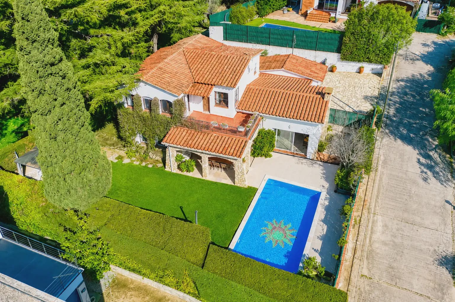 5 sovrum Villa till salu i S'Agaro med pool garage - 820 000 € (Ref: 9890863)