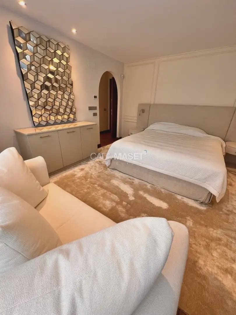 5 soverom Villa til salgs i Santa Cristina d'Aro med svømmebasseng garasje - € 2 500 000 (Ref: 9890865)