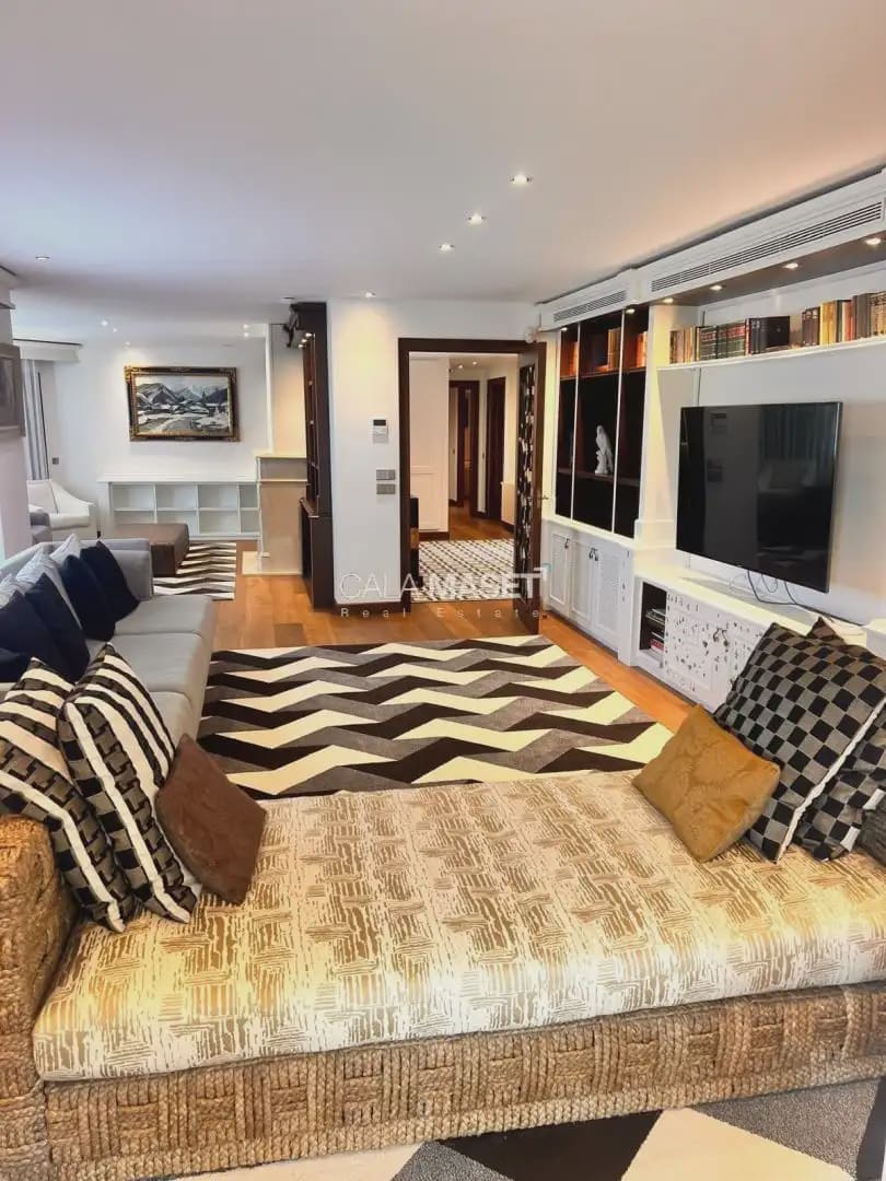 5 soverom Villa til salgs i Santa Cristina d'Aro med svømmebasseng garasje - € 2 500 000 (Ref: 9890865)