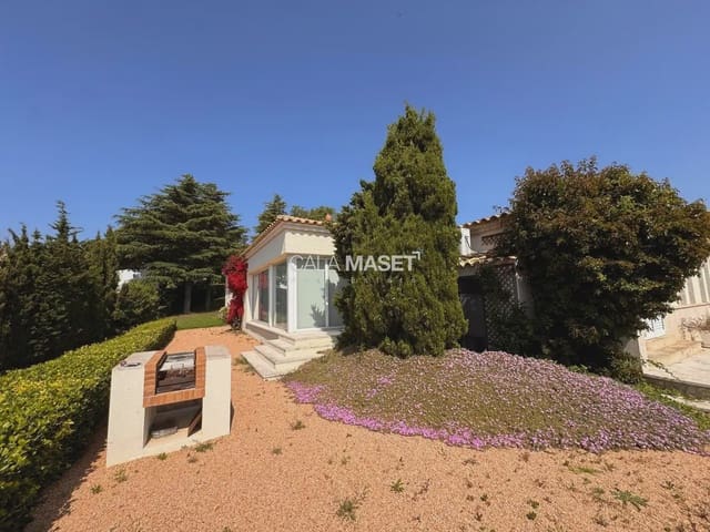 Chalet de 8 habitaciones en Castell d'Aro, Castell-Platja d'Aro en venta con piscina garaje - 2.800.000 € (Ref: 9890866)