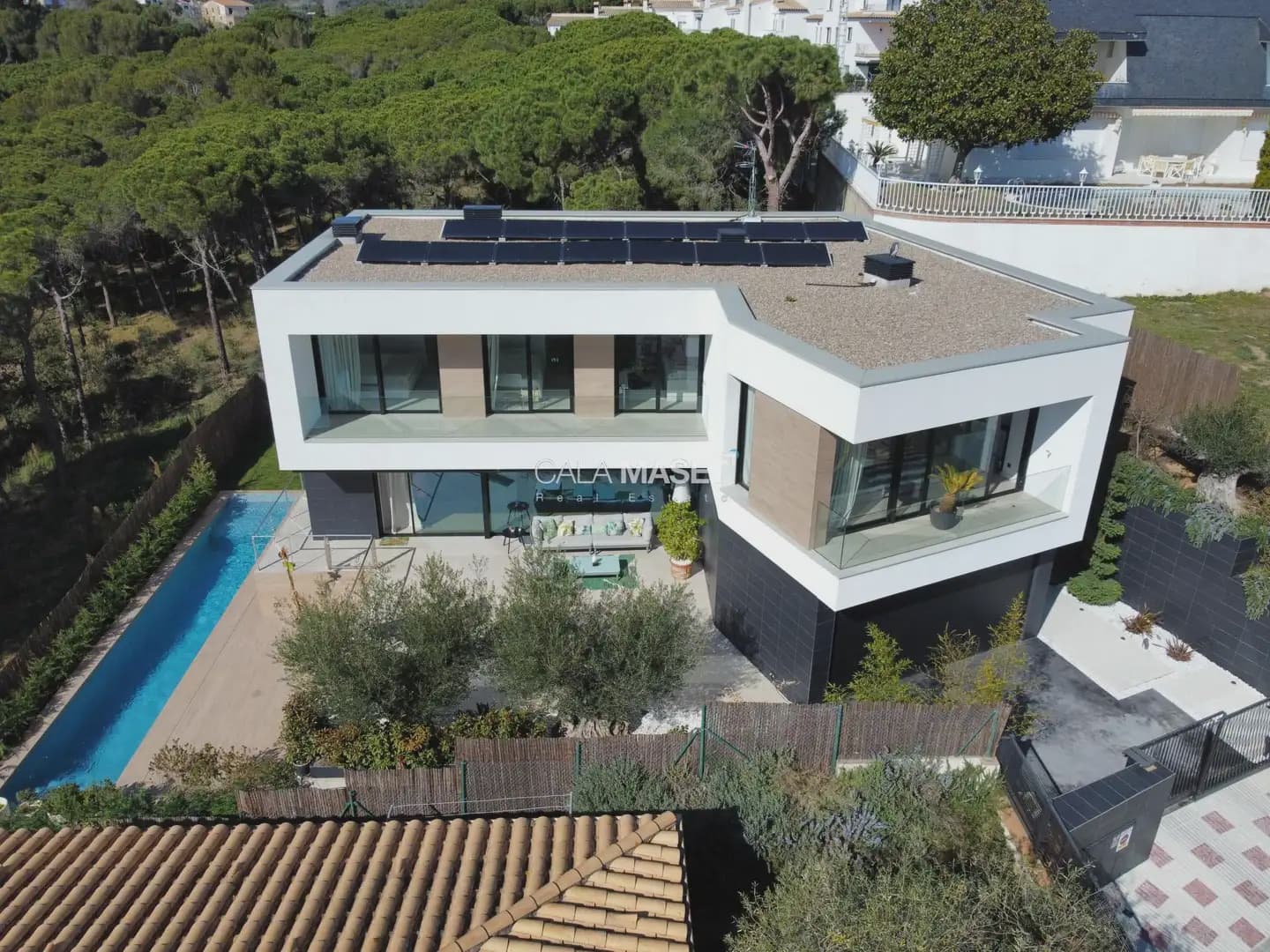 6 quarto Moradia para arrendar em Platja d'Aro com piscina garagem - 9 900 € (Ref: 9890868)