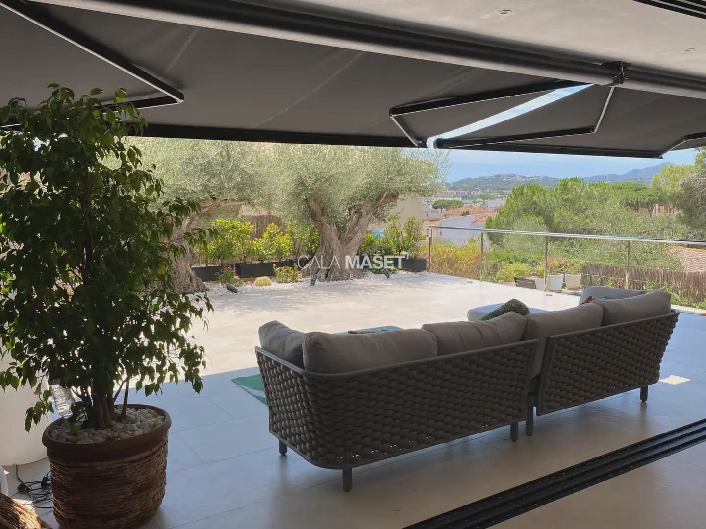 6 quarto Moradia para arrendar em Platja d'Aro com piscina garagem - 9 900 € (Ref: 9890868)