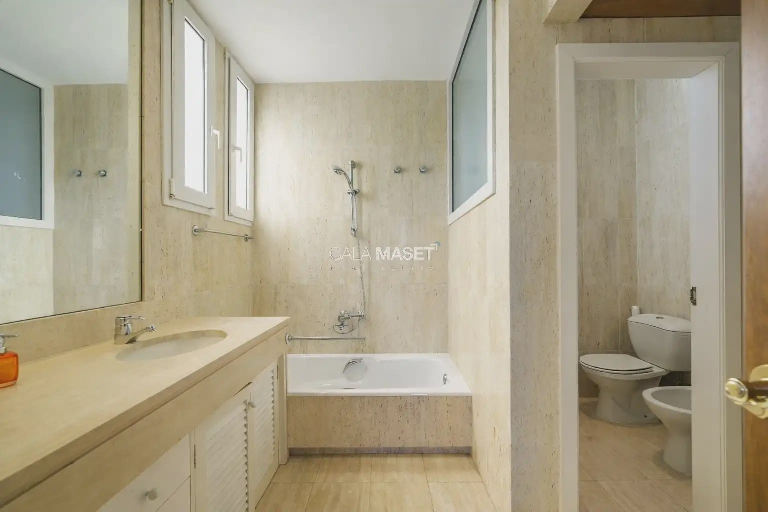 Chalet de 7 habitaciones en S'Agaro en venta con piscina garaje - 5.300.000 € (Ref: 9890869)