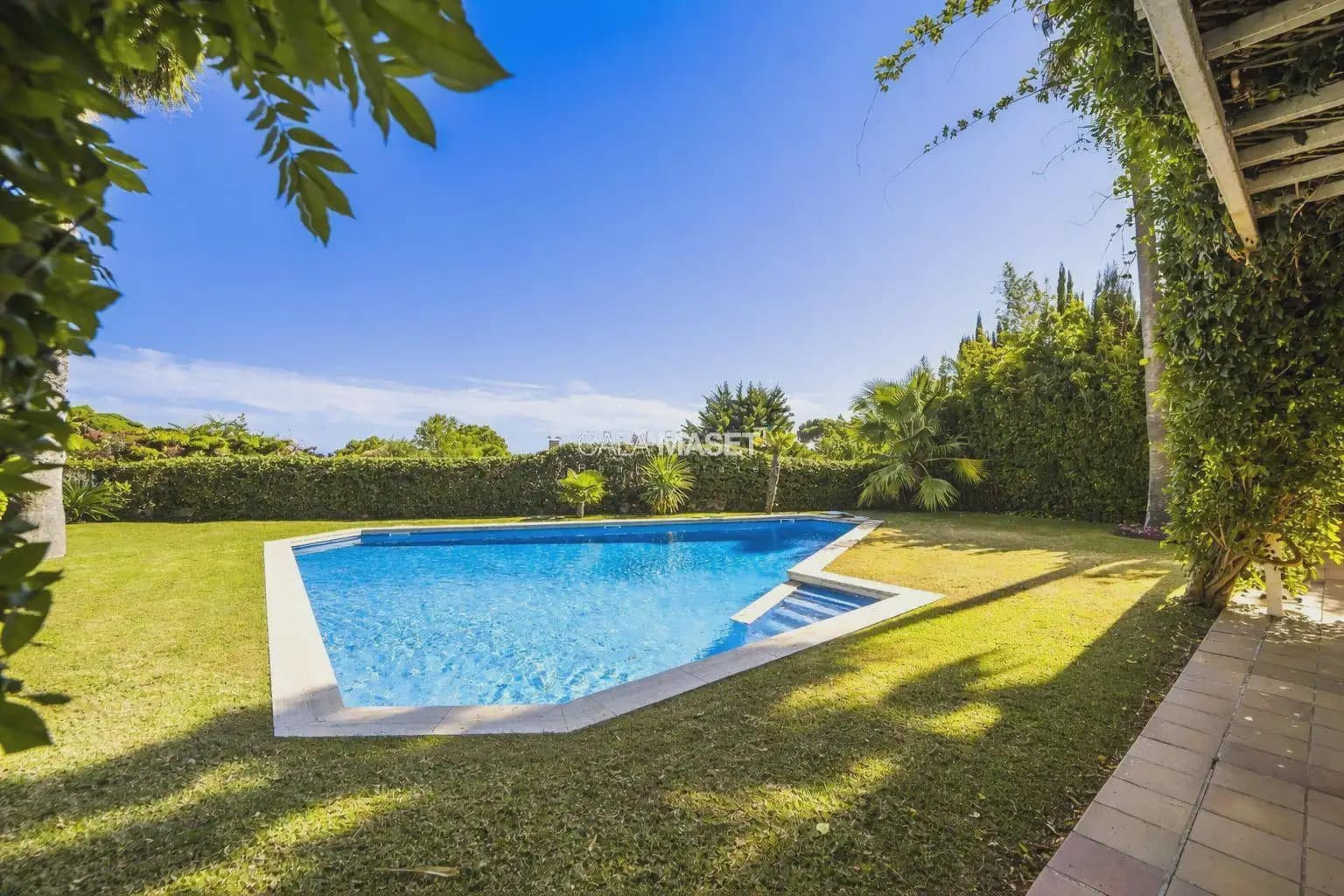 Chalet de 7 habitaciones en S'Agaro en venta con piscina garaje - 5.300.000 € (Ref: 9890869)