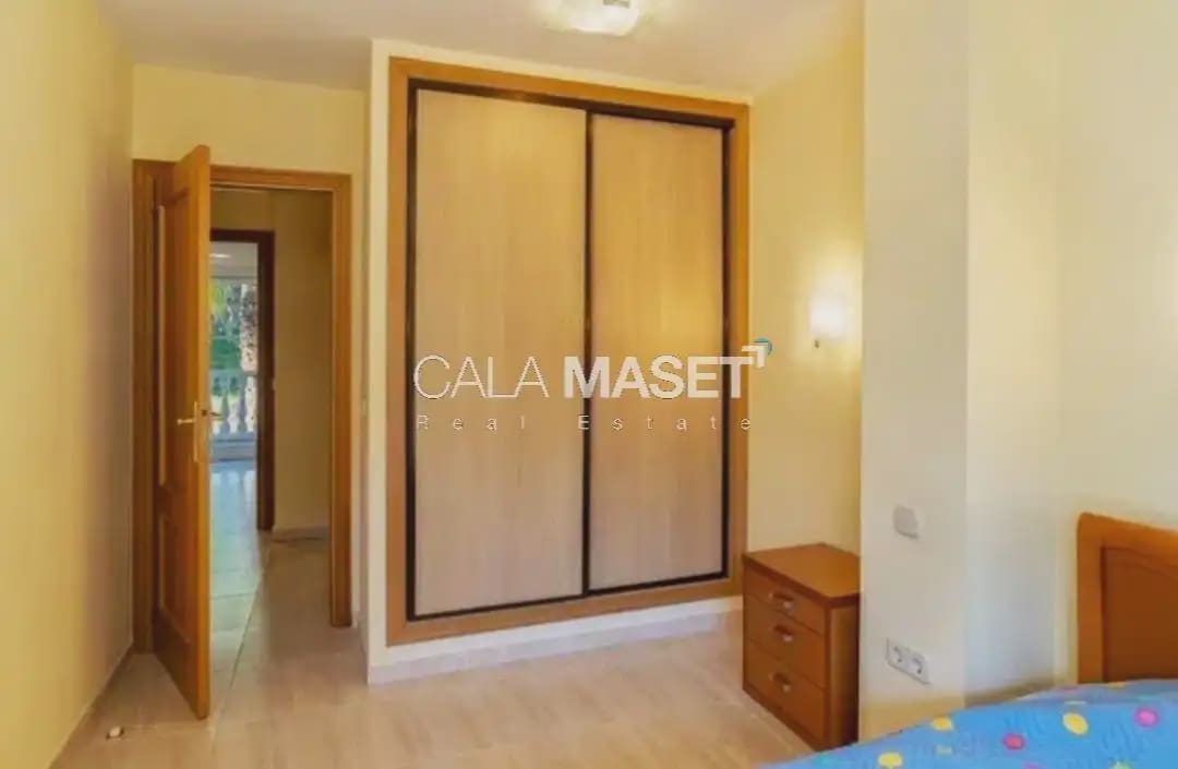 4 soveværelse Byhus til salg i Platja d'Aro med garage - € 500.000 (Ref: 9890870)