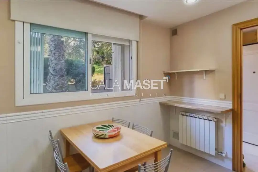 4 soveværelse Byhus til salg i Platja d'Aro med garage - € 500.000 (Ref: 9890870)