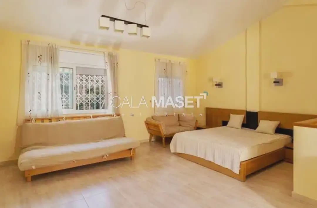 4 soveværelse Byhus til salg i Platja d'Aro med garage - € 500.000 (Ref: 9890870)