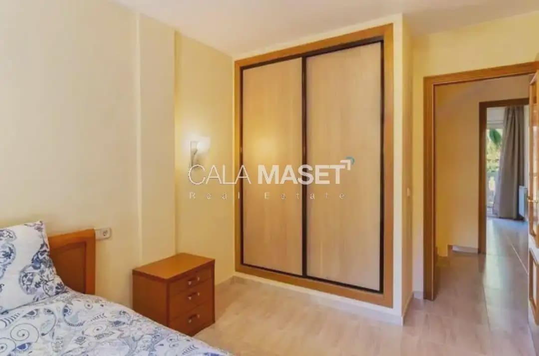 4 soveværelse Byhus til salg i Platja d'Aro med garage - € 500.000 (Ref: 9890870)