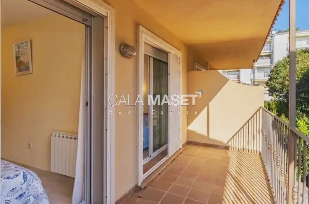 4 soveværelse Byhus til salg i Platja d'Aro med garage - € 500.000 (Ref: 9890870)