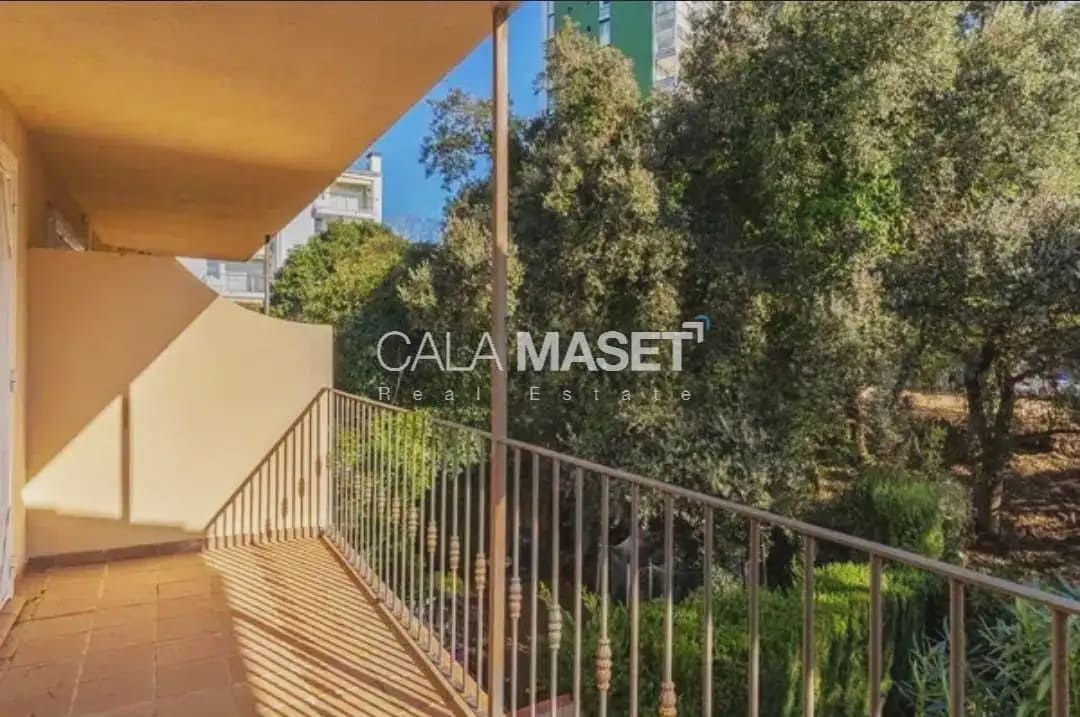 4 soveværelse Byhus til salg i Platja d'Aro med garage - € 500.000 (Ref: 9890870)
