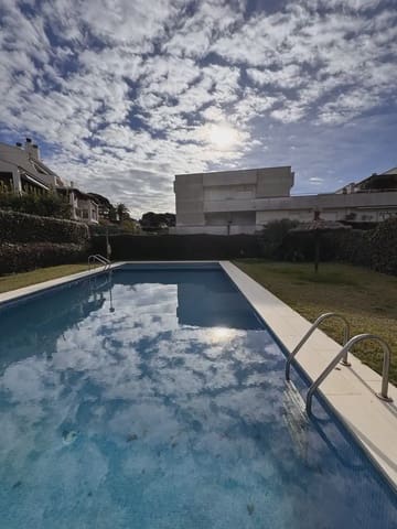 3 makuuhuone Huoneisto vuokrattavana paikassa S'Agaro, Castell-Platja d'Aro mukana uima-altaan - 7 000 € (Ref: 9890873)