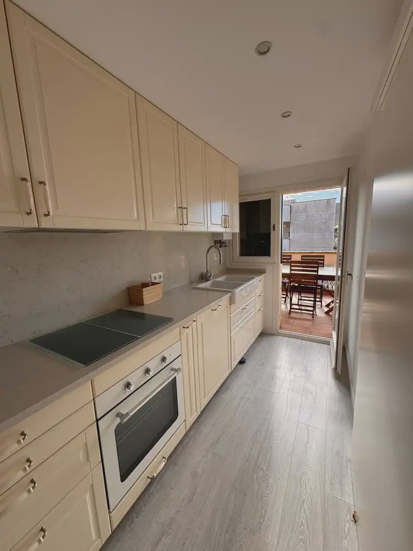 3 soverom Leilighet til leie i S'Agaro med svømmebasseng - € 7 000 (Ref: 9890873)