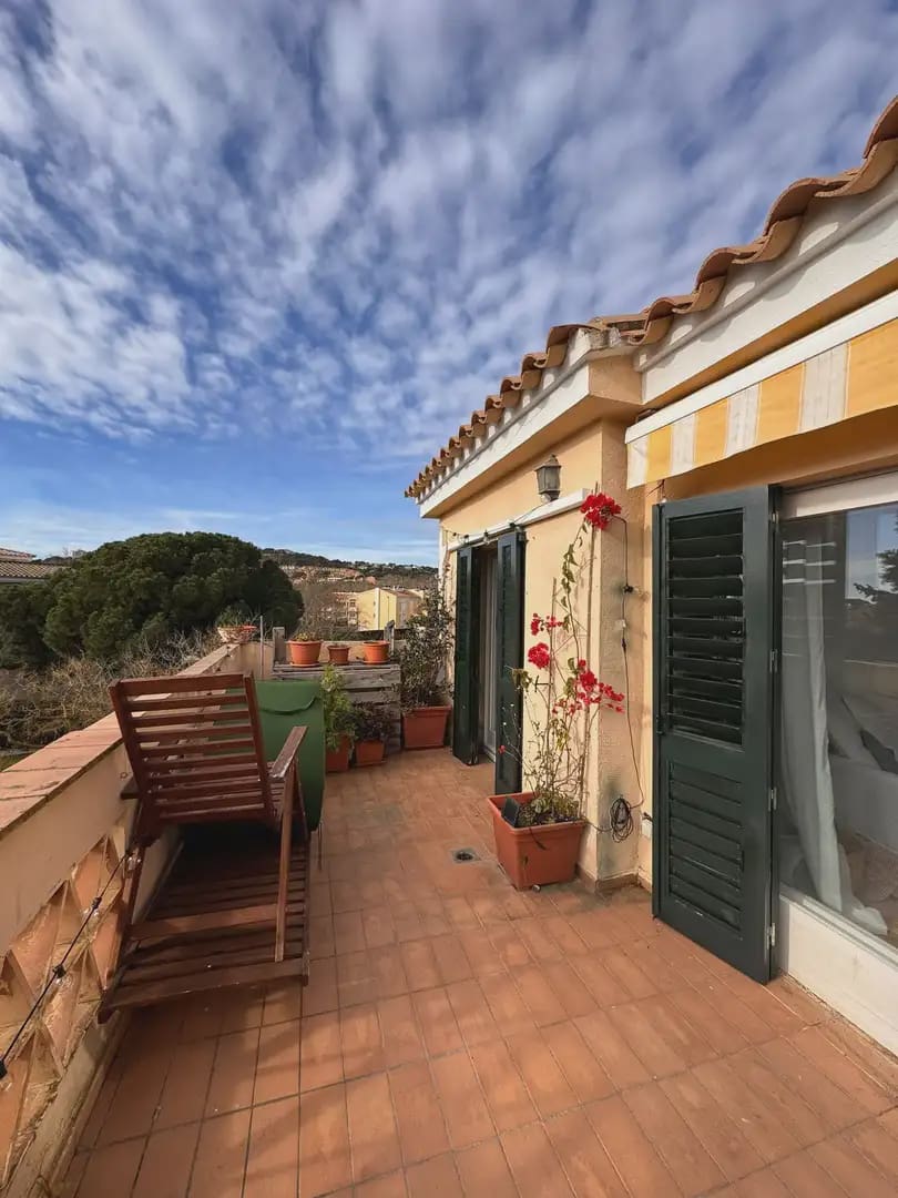3 soverom Leilighet til leie i S'Agaro med svømmebasseng - € 7 000 (Ref: 9890873)