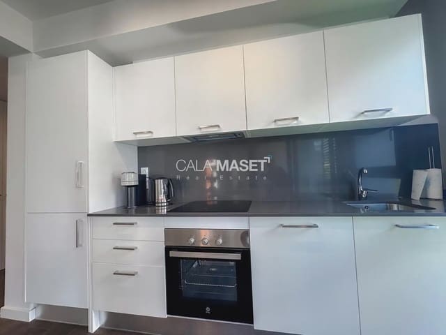 2 makuuhuone Huoneisto vuokrattavana paikassa Platja d'Aro, Castell-Platja d'Aro mukana uima-altaan - 4 000 € (Ref: 9890874)