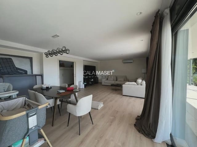 6 bedroom Villa for sale in Sant Feliu de Guíxols with pool garage - € 1,800,000 (Ref: 9890875)