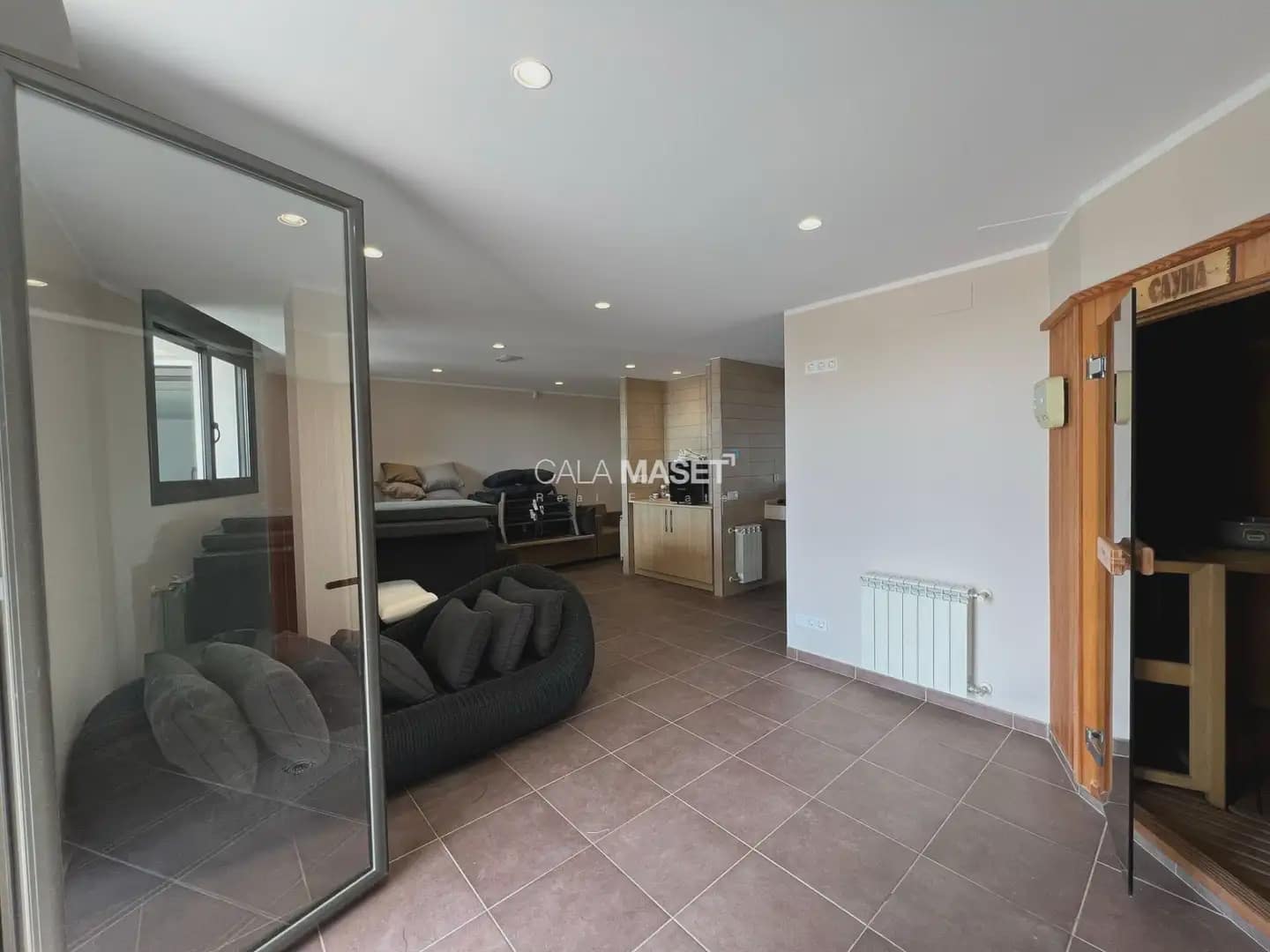 6 bedroom Villa for sale in Sant Feliu de Guixols with pool garage - € 1,800,000 (Ref: 9890875)