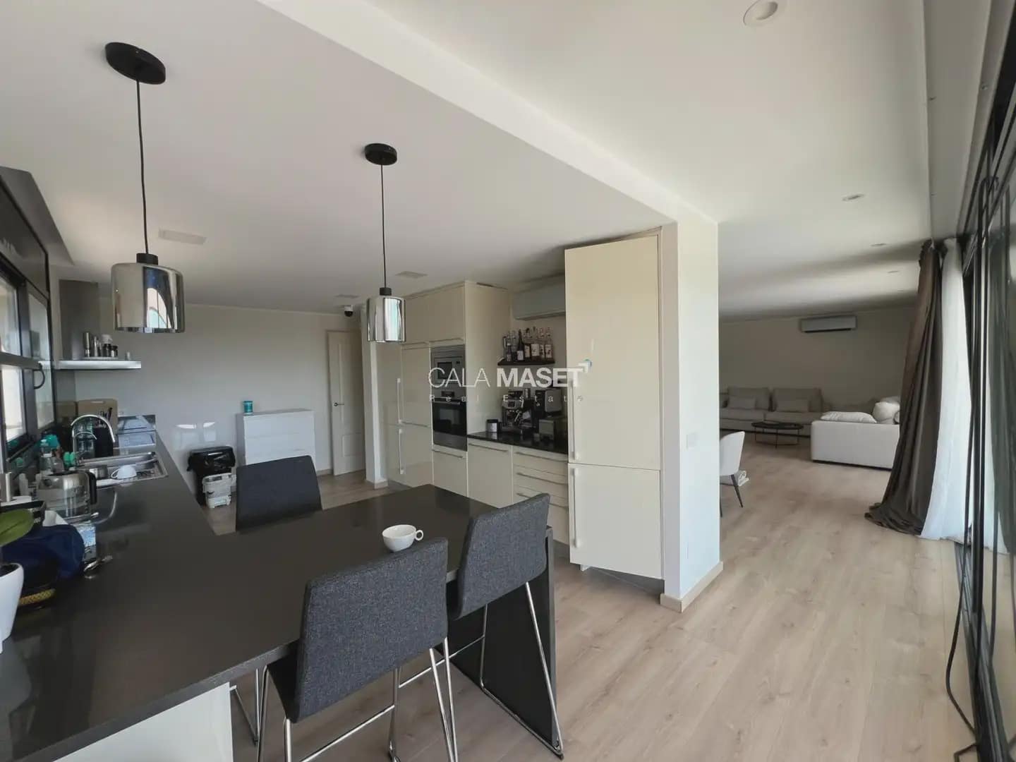 6 bedroom Villa for sale in Sant Feliu de Guixols with pool garage - € 1,800,000 (Ref: 9890875)