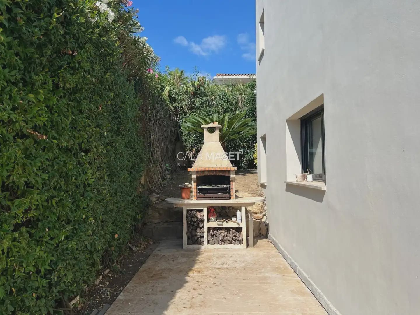 6 bedroom Villa for sale in Sant Feliu de Guixols with pool garage - € 1,800,000 (Ref: 9890875)