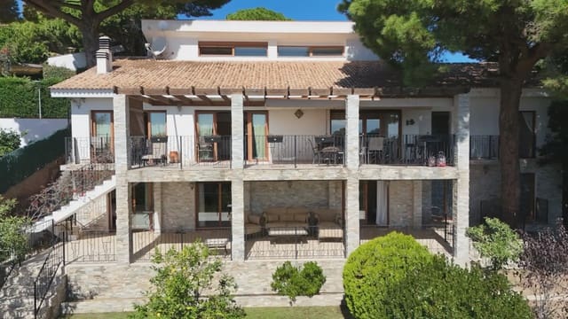 5 Zimmer Villa zu verkaufen in Calonge i Sant Antoni mit Garage - 1.850.000 € (Ref: 9890876)