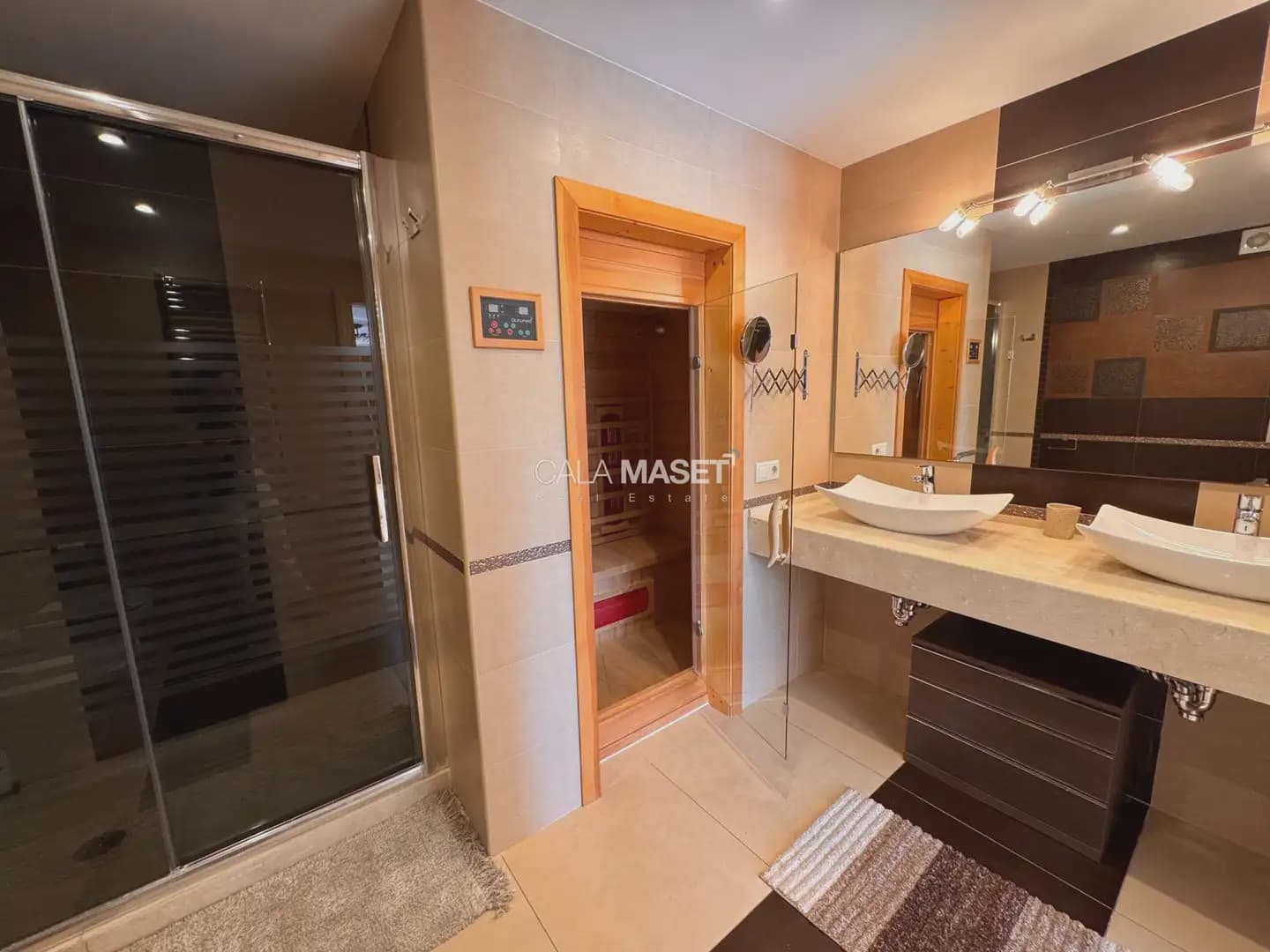 5 Zimmer Villa zu verkaufen in Calonge i Sant Antoni mit Garage - 1.850.000 € (Ref: 9890876)