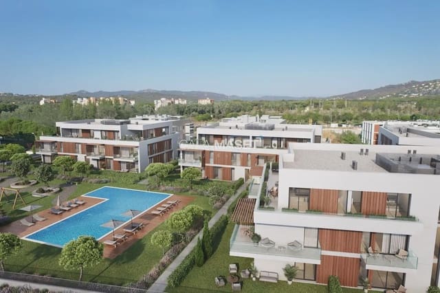 3 soveværelse Lejlighed til salg i Platja d'Aro, Castell-Platja d'Aro med swimmingpool garage - € 495.000 (Ref: 9890879)