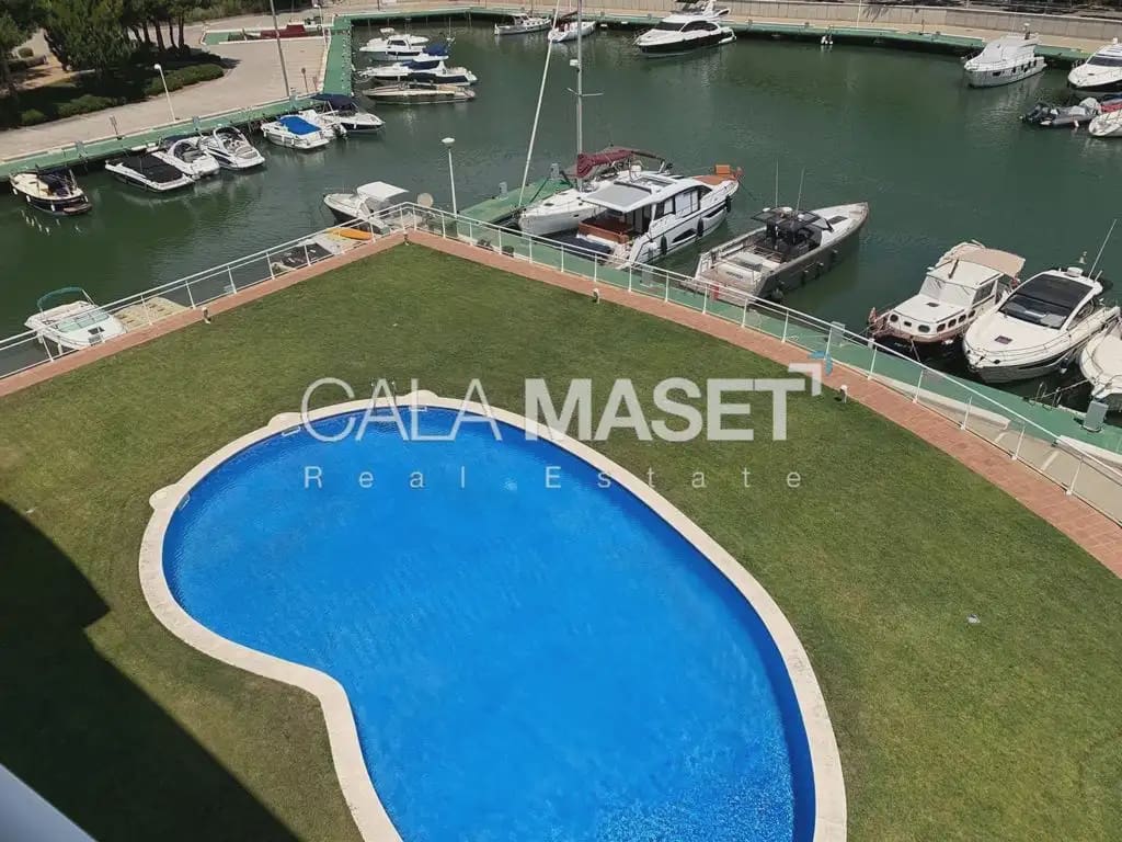 3 sypialnia Penthouse na sprzedaż w Castell d'Aro z garażem - 580 000 € (Ref: 9890881)