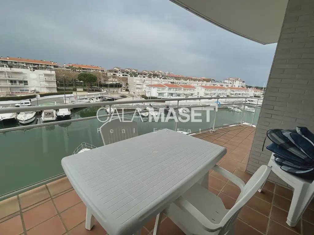 3 sypialnia Penthouse na sprzedaż w Castell d'Aro z garażem - 580 000 € (Ref: 9890881)