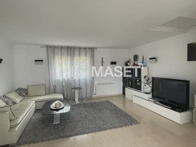 3 camera da letto Attico in vendita in Castell d'Aro, Castell-Platja d'Aro con garage - 580.000 € (Rif: 9890881)
